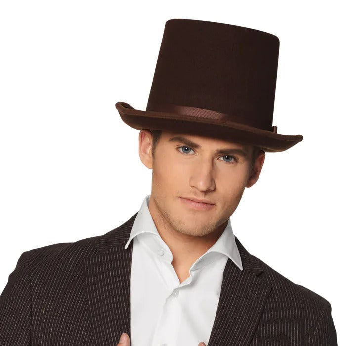 Byron hat of different colors