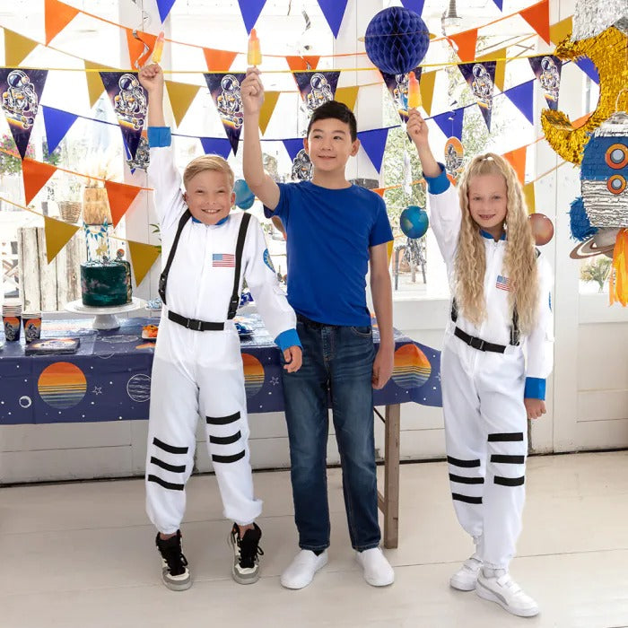 Children's astronaut costume for different ages