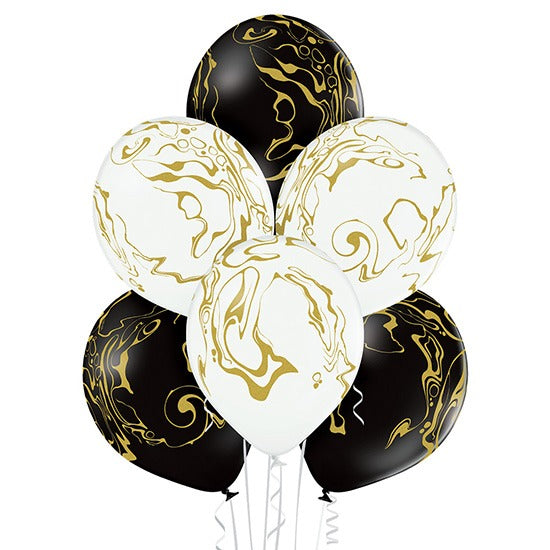 Balloon bouquet with baptismal doves