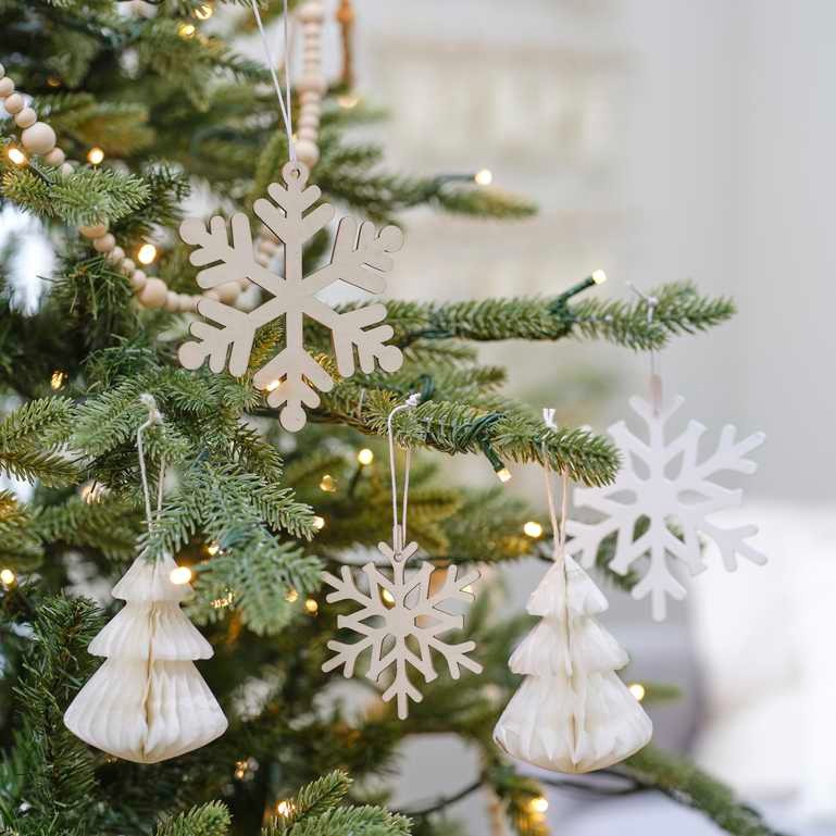 Christmas tree toy snowflake 8 pcs and Christmas tree 4 pcs