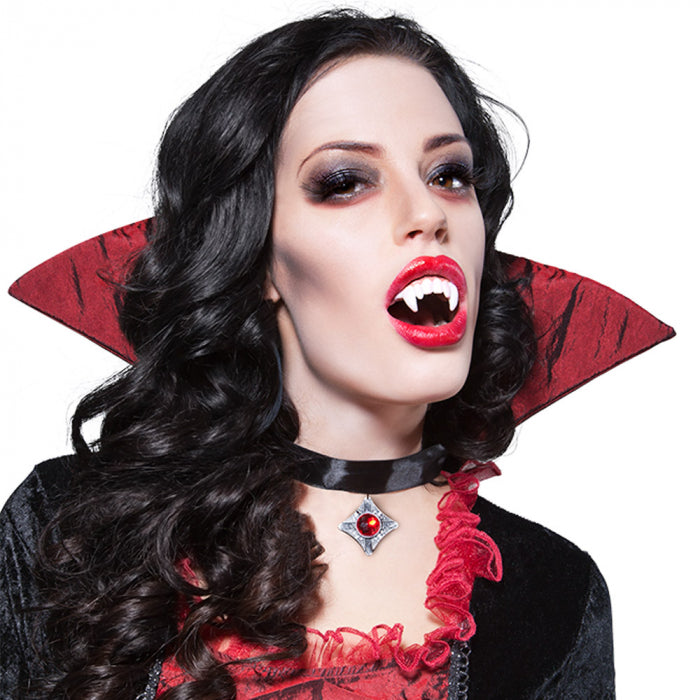 Vampire teeth