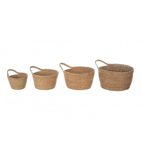 Woven basket of different sizes