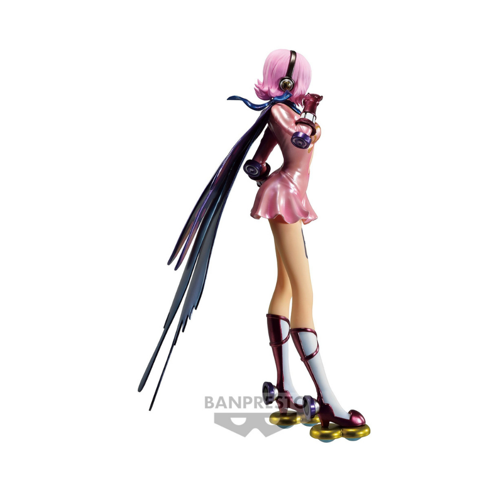 Collectible figure ONE PIECE VINSMOKE REIJU GLITTER AND GLAMOURS