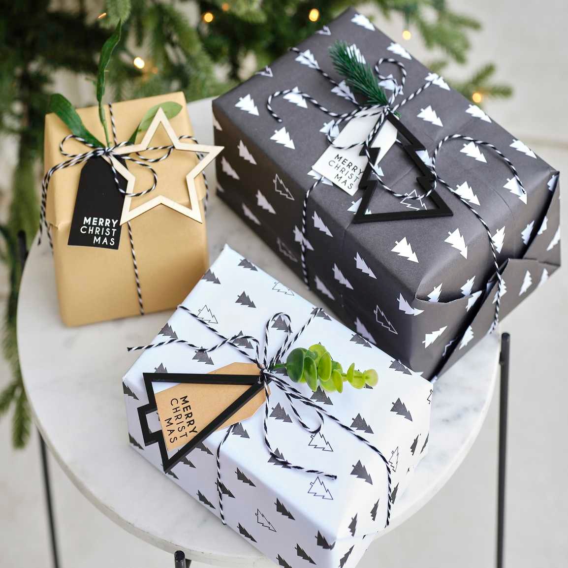Gift wrapping set with black and white Christmas trees