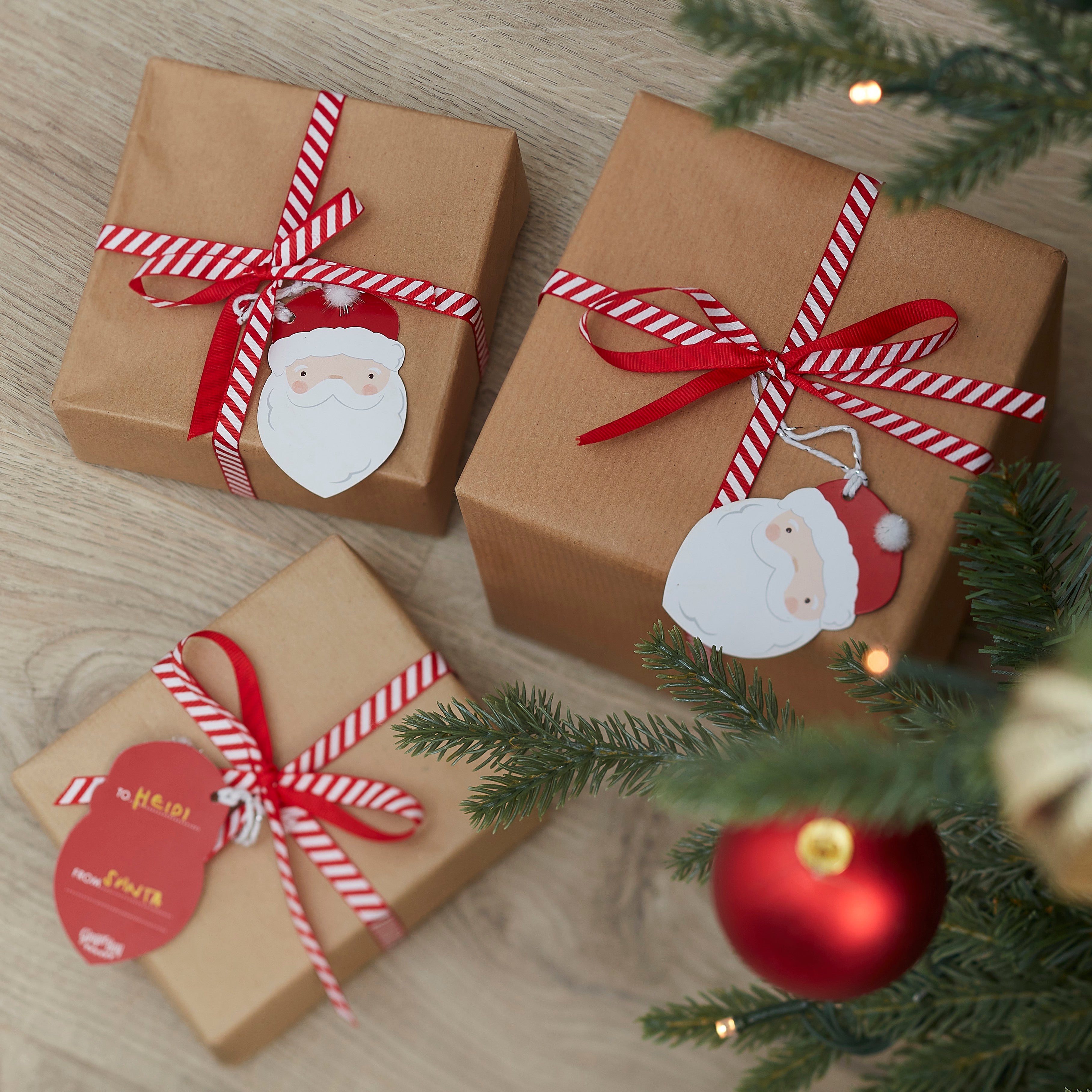 Packaging set Santa Face with Pom Pom Hat