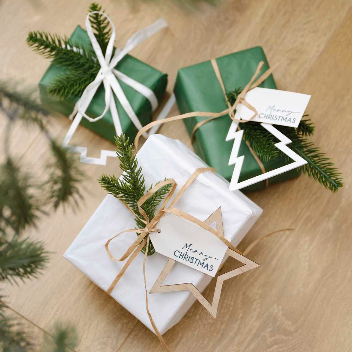 Gift wrapping set with decoration of Christmas tree branches