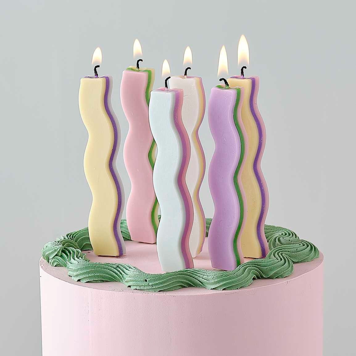 Wavy pastel candles 6 pcs 13 cm