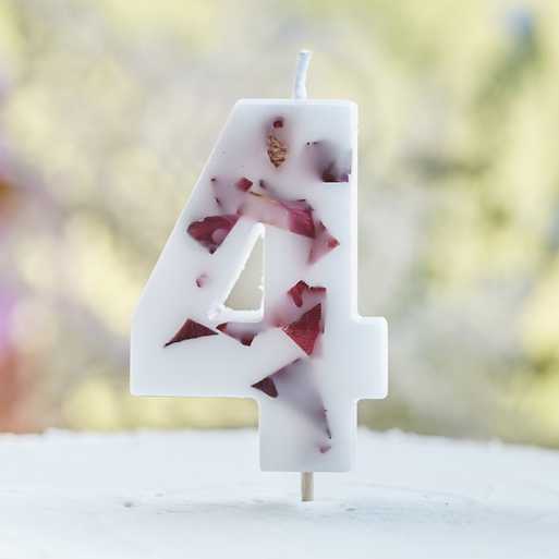 Digital candles with pressed sheets 9 x 4 cm