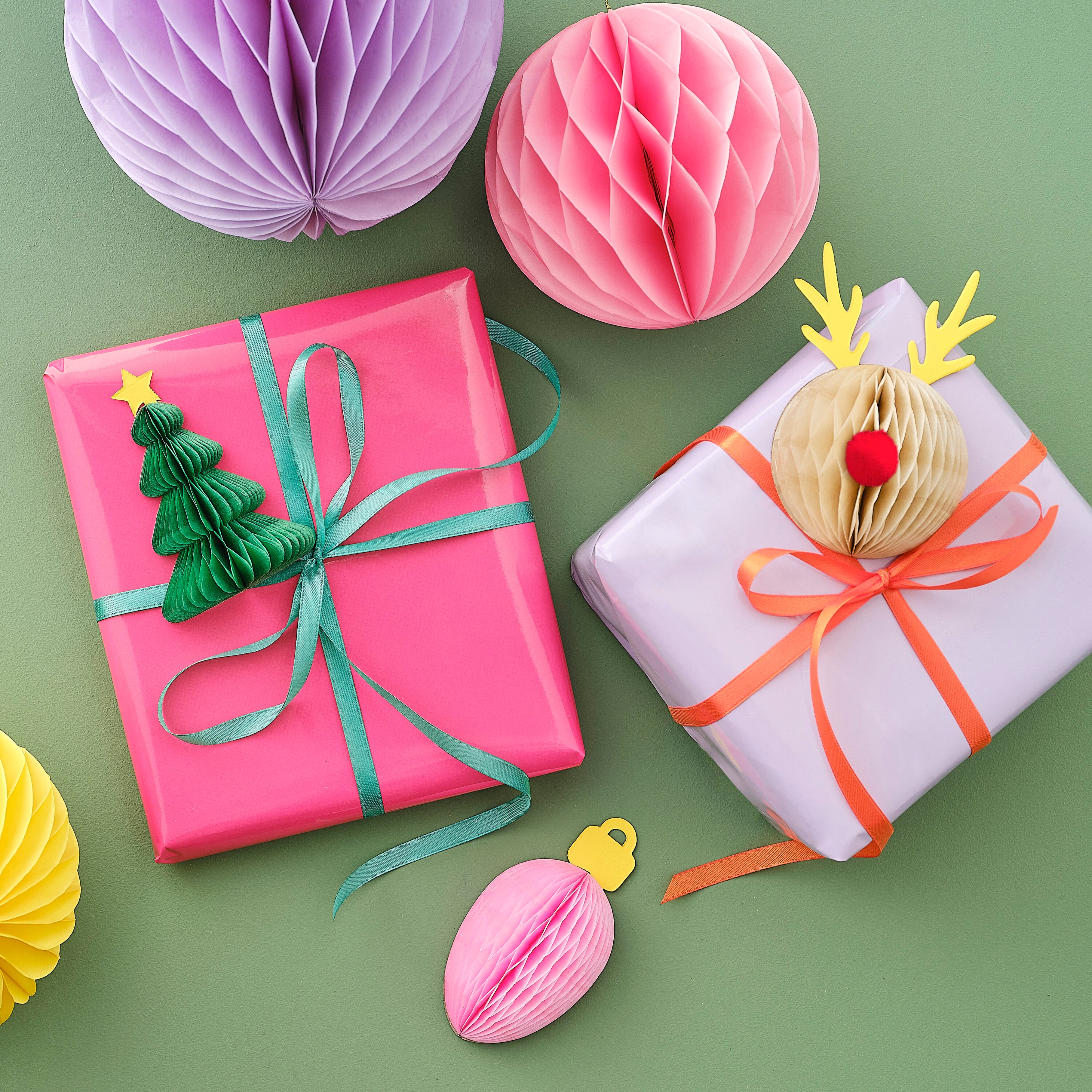 Paper decoration for gifts 3 pcs