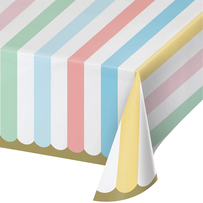 Table cover in pastel colors