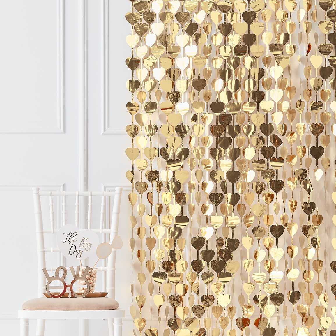 Curtain of golden hearts 1m x 2.5m