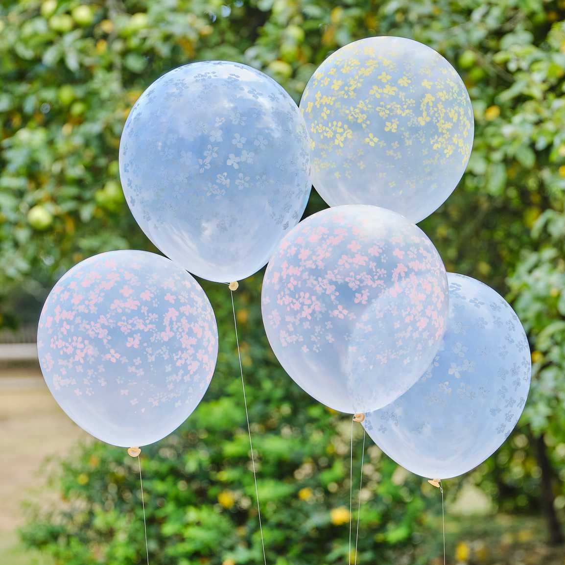 Bouquet of latex balloons with pastel flowers 5 pcs