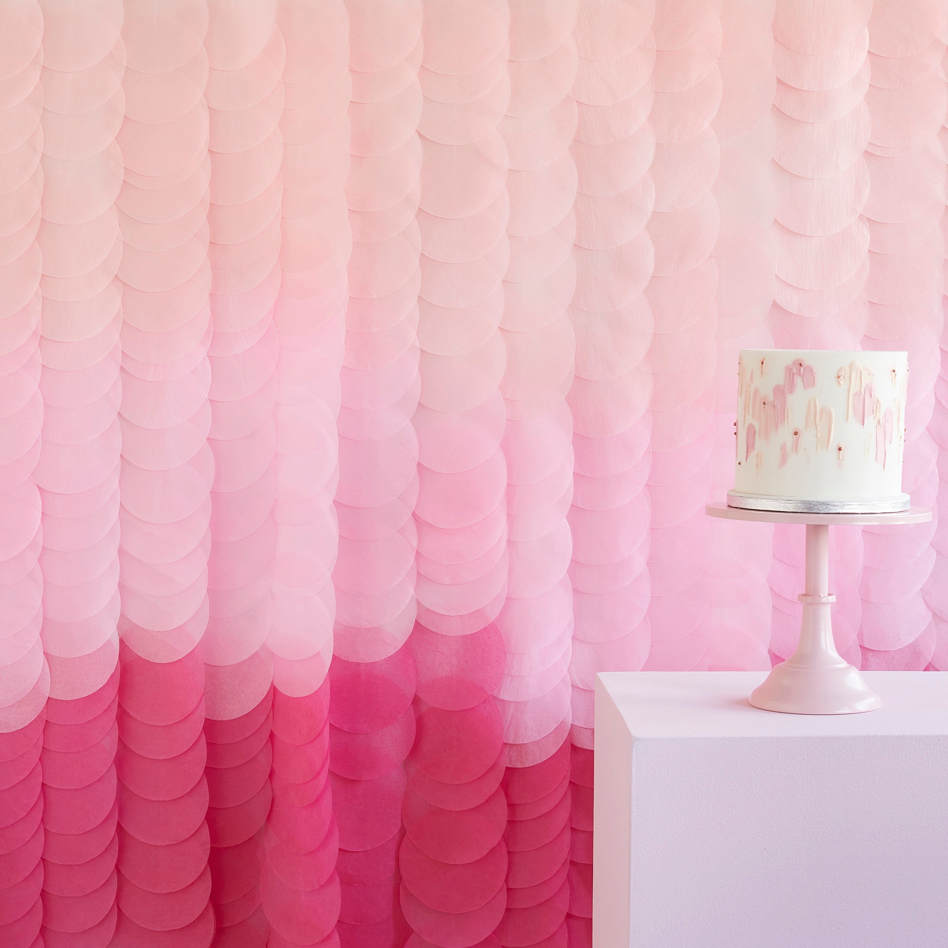 Paper curtain pink 2m (H) x 2m (W)