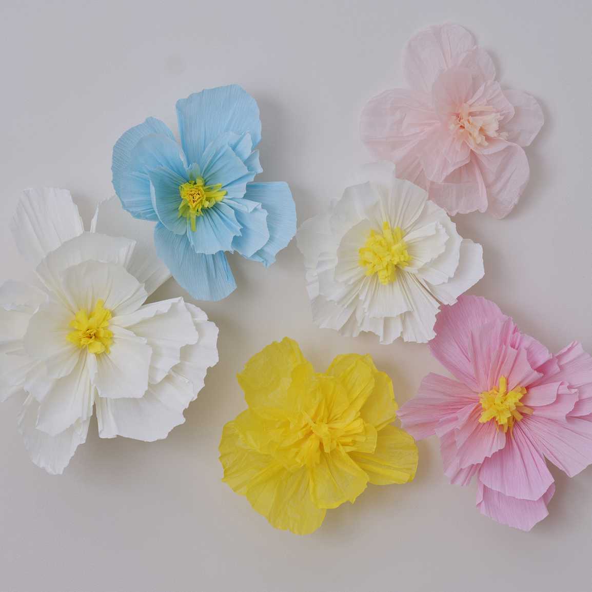 Decoration of colored paper flowers 6 pcs